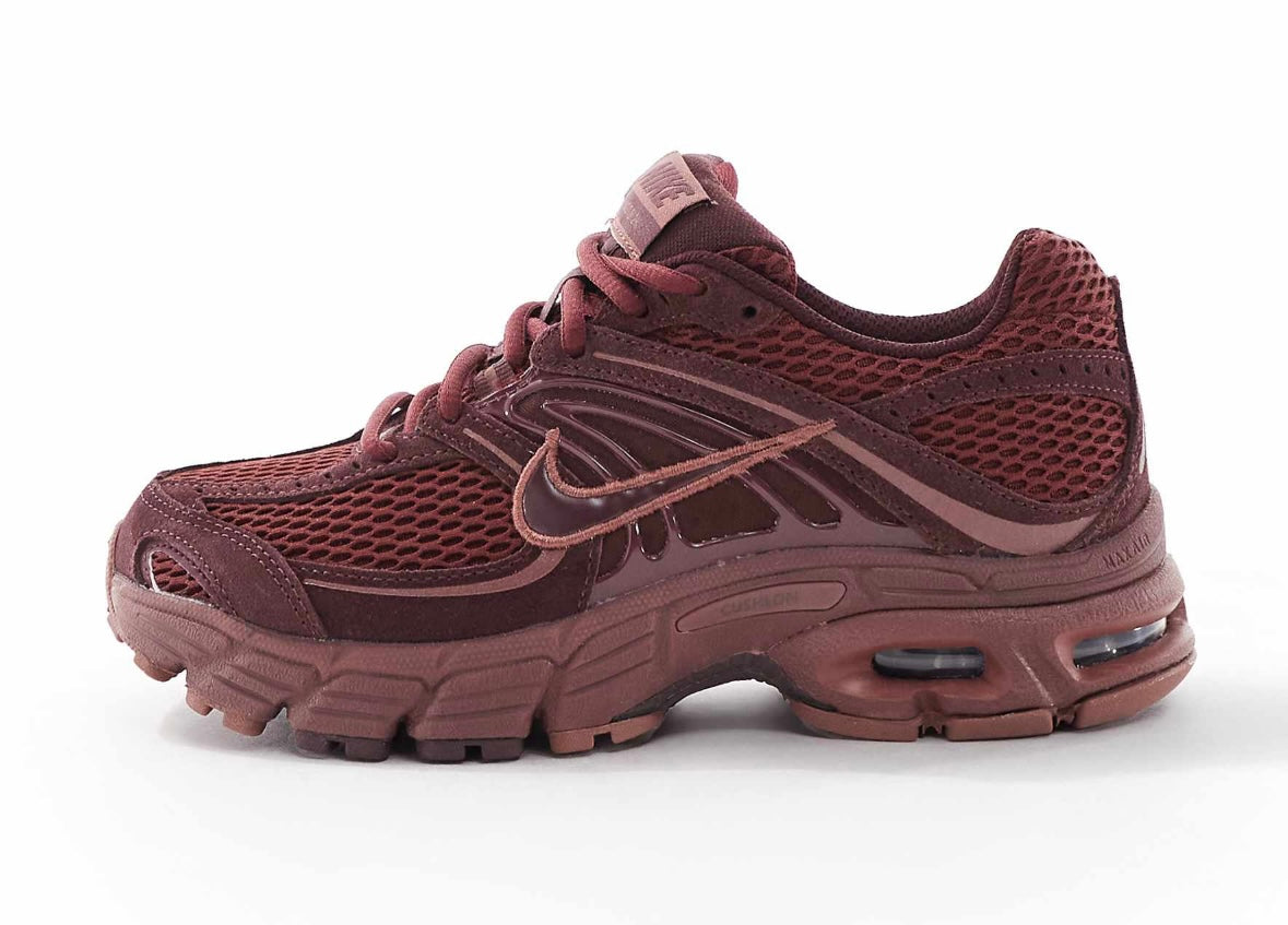 Mina höstfavoriter just nu – sneakers, stickat och stilsäkra detaljer