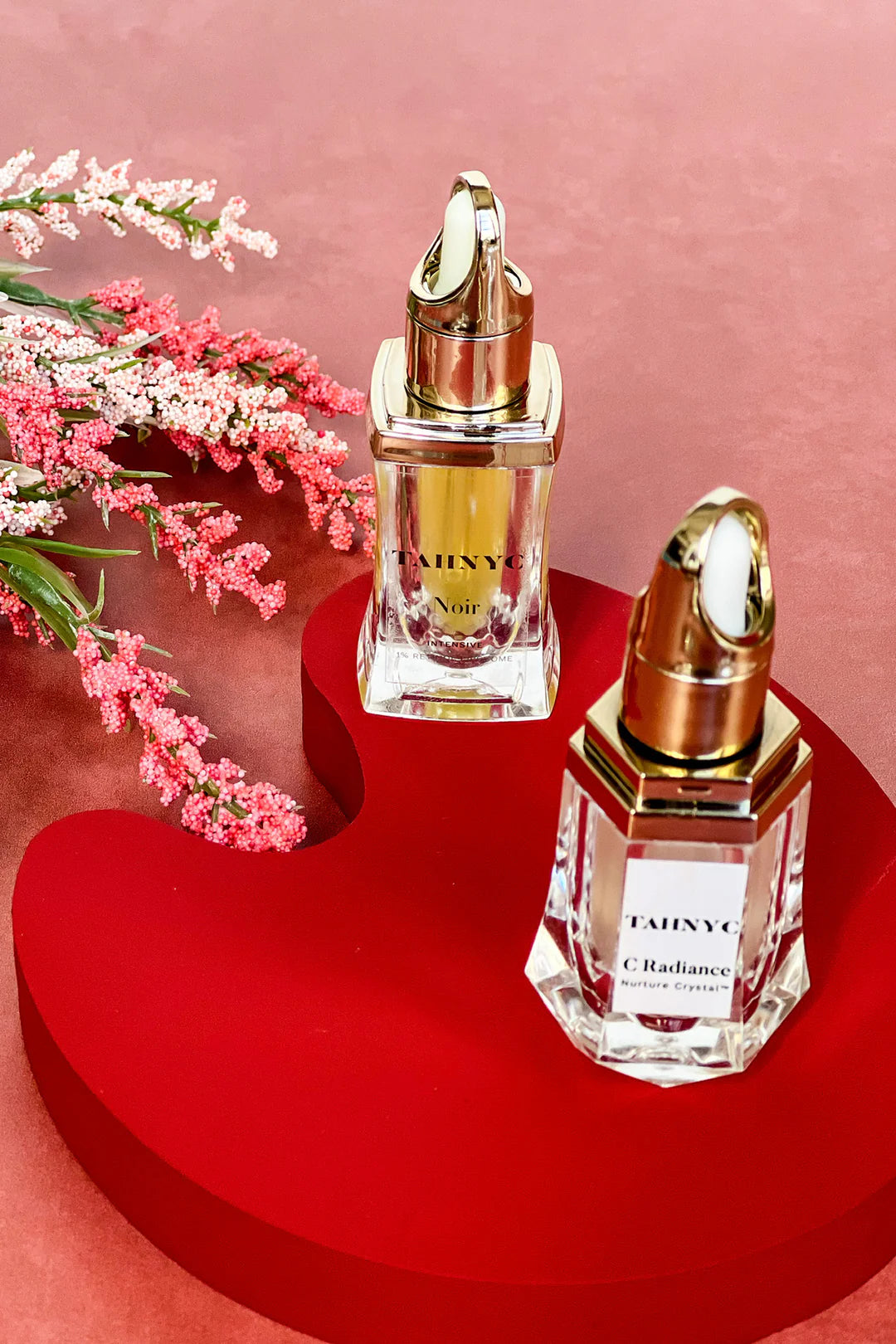 Bild: naughtygirlshop.com / Kombinationen av A- och C-vitamin i min hudvårdsrutin har verkligen förändrat min hy.