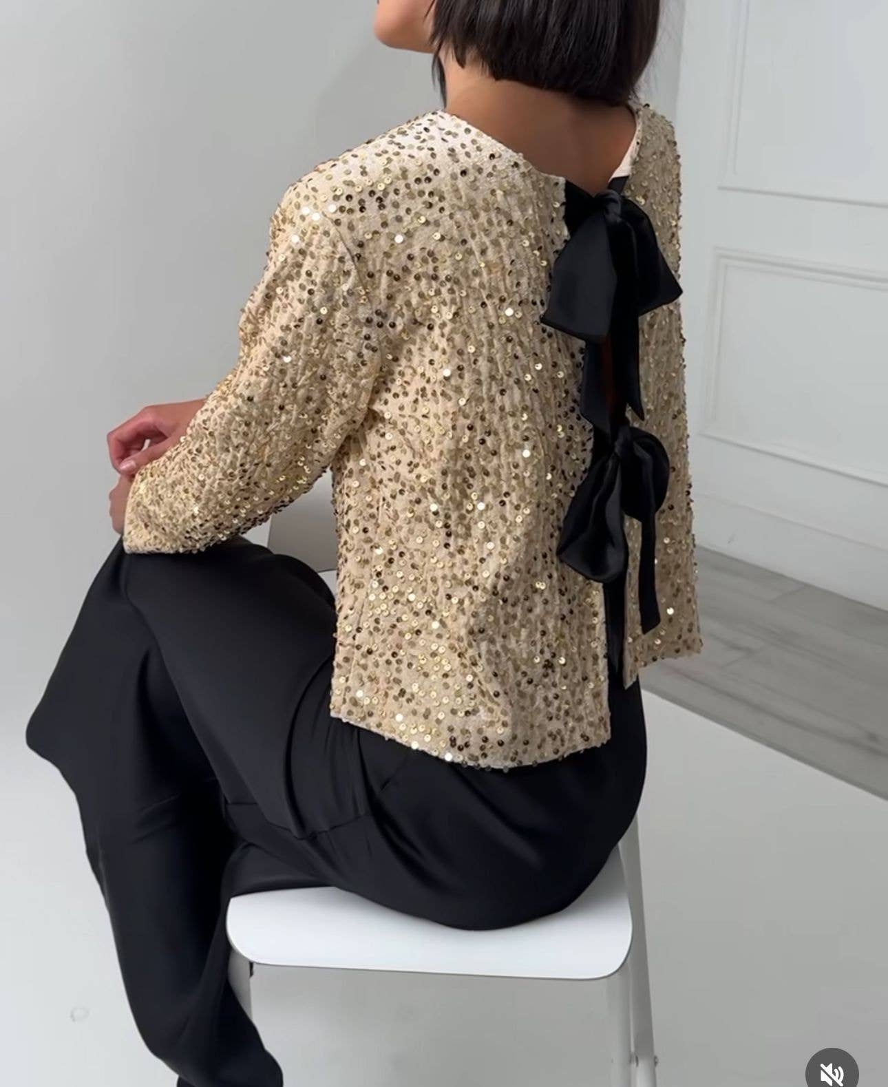 Paljettkofta i Sammet med Knytband -