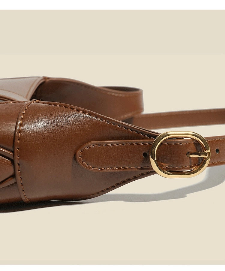 Vintage saddle bag in genuine leather