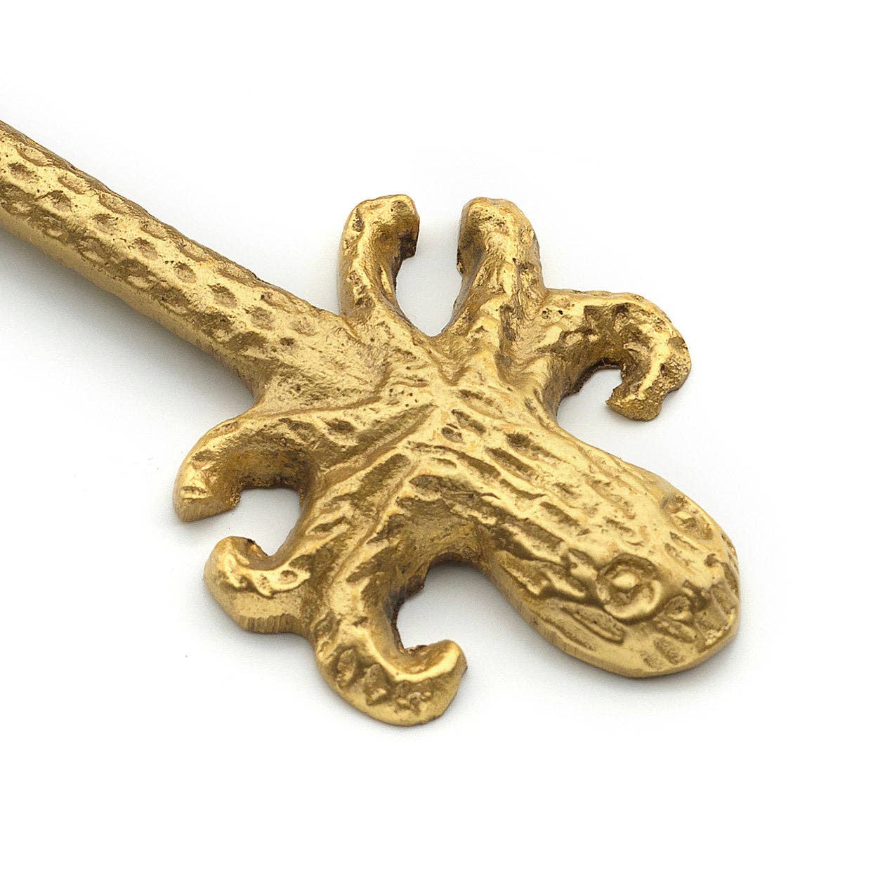 Octopus Spoon – kleiner, handgefertigter Servierlöffel aus Messing