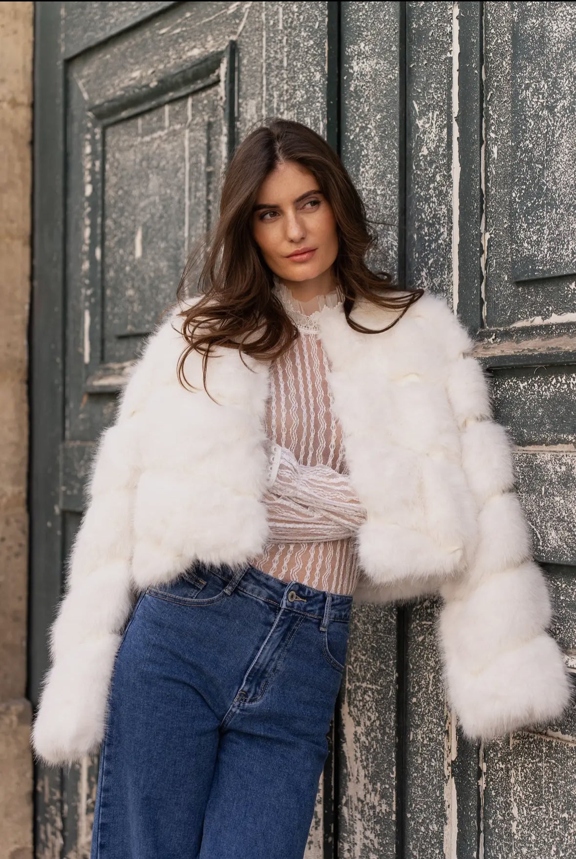 Paula | Kort jacka i mjuk fuskpäls