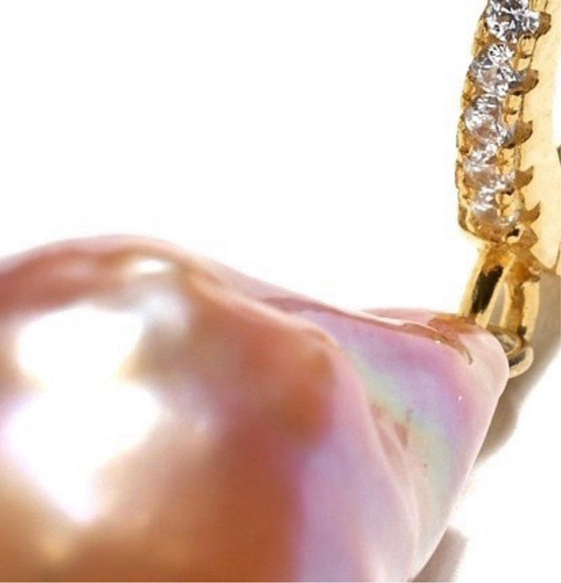 Bea Örhängen | Äkta Rosa Barockpärlor | Guldpläterad | Par