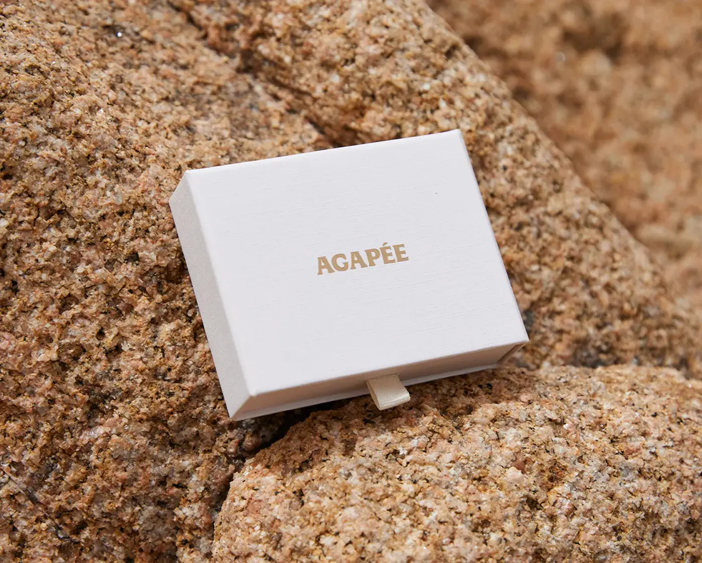 Almé Stud Earrings | Agapée Jewelry