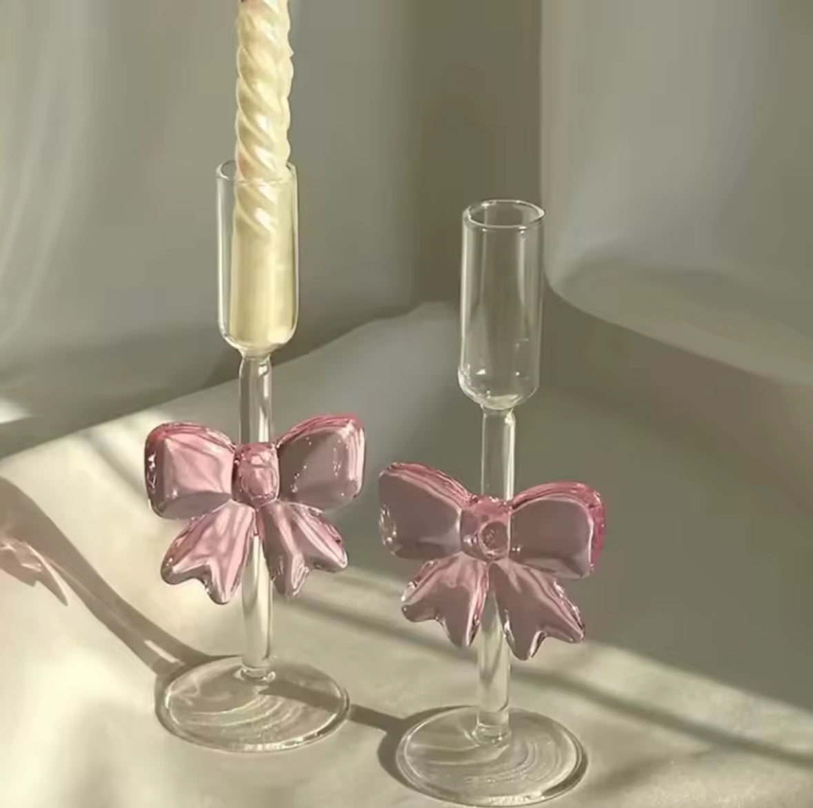 The Bow | Candleholder