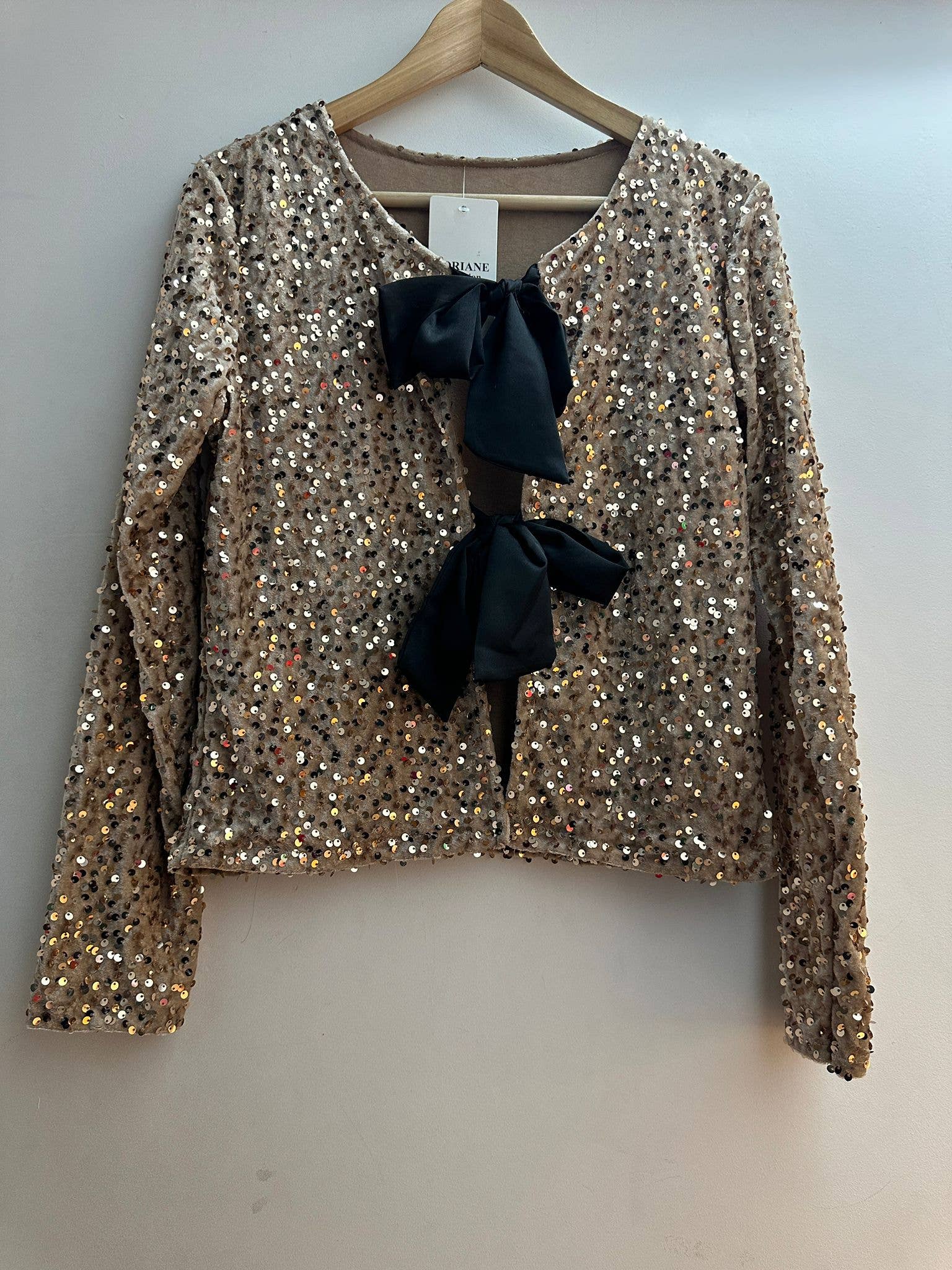 Cardigan à sequins en velours avec liens à nouer -