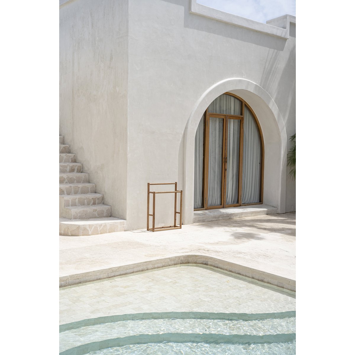 The Rustic Towel Hanger – handgjord handdukshängare i teakträ