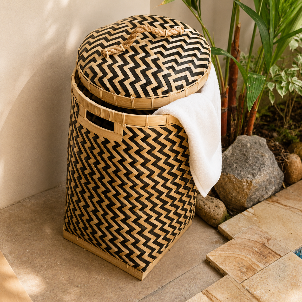 Panier à linge en bambou avec couvercle | NABIRE