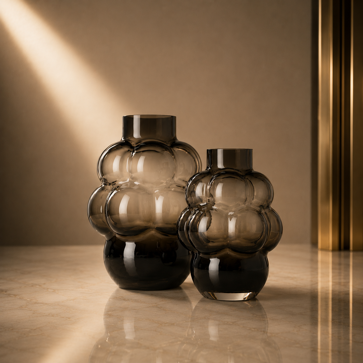 The Grape Vase - Dark Grey - L