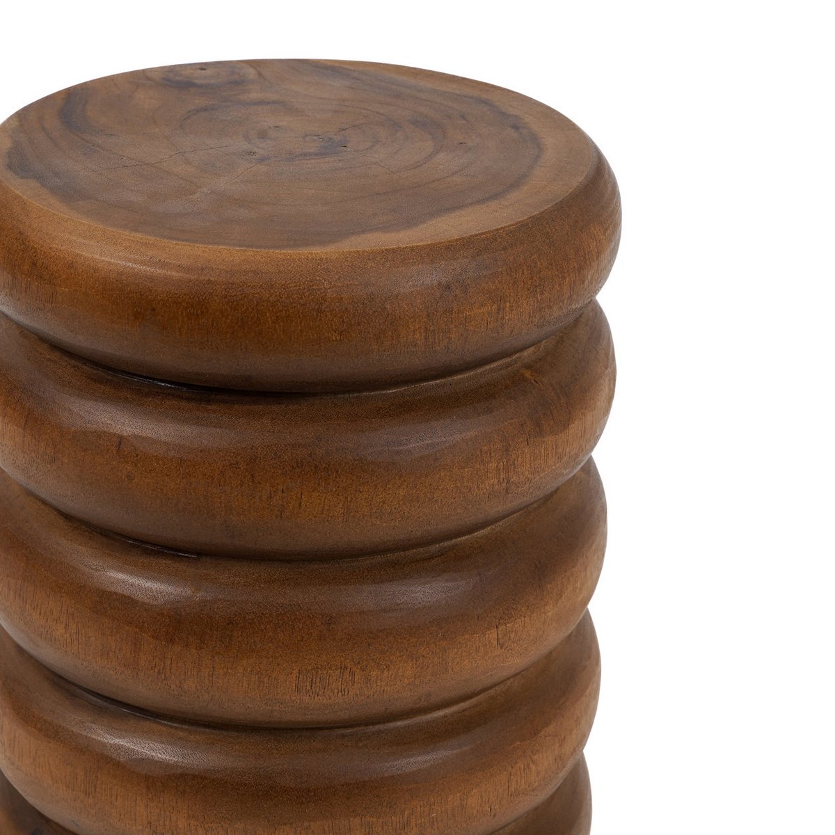 Le tabouret Umiko – un tabouret artisanal en bois naturel