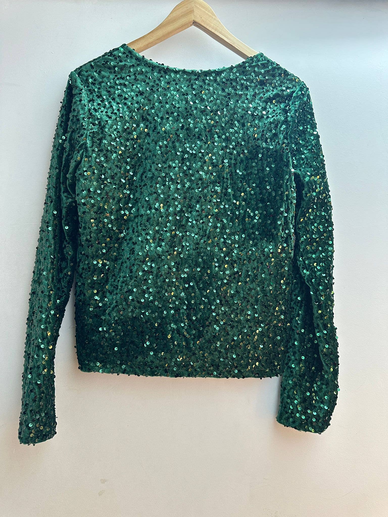 Cardigan à sequins en velours avec liens à nouer -