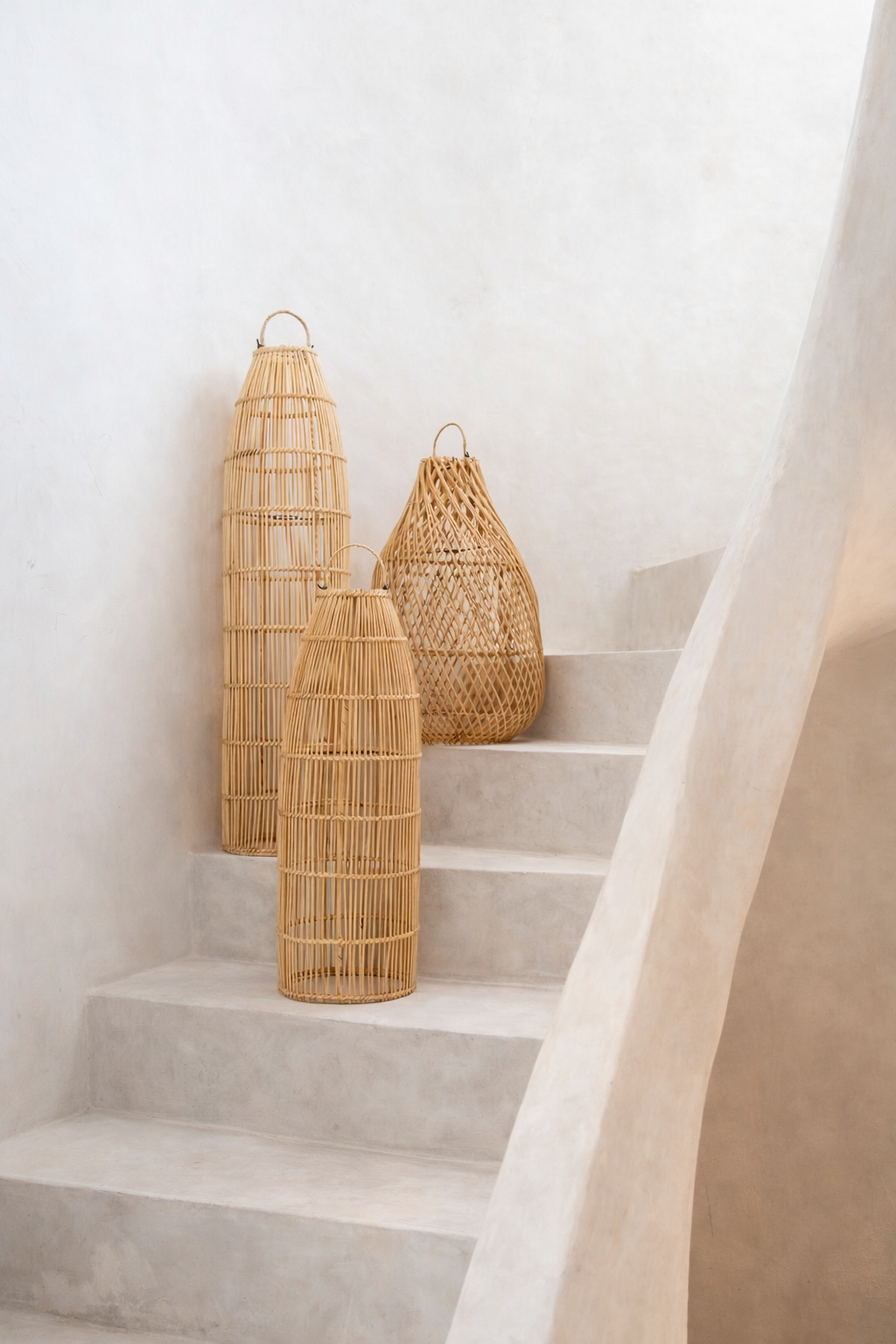 Fish Trap Taklampa – Natural ⌀22 × H62 cm