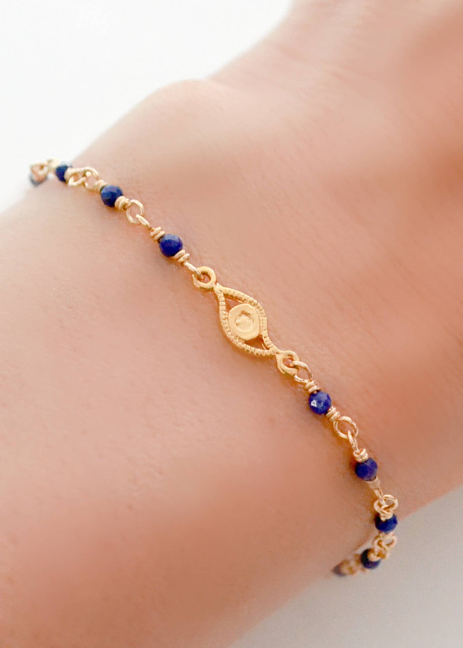 Lapis Lazuli Evil Eye Charm Bracelet – Gold Plated 14k