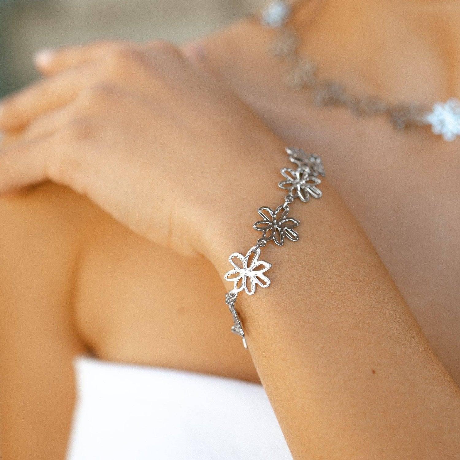Linda blomma armband