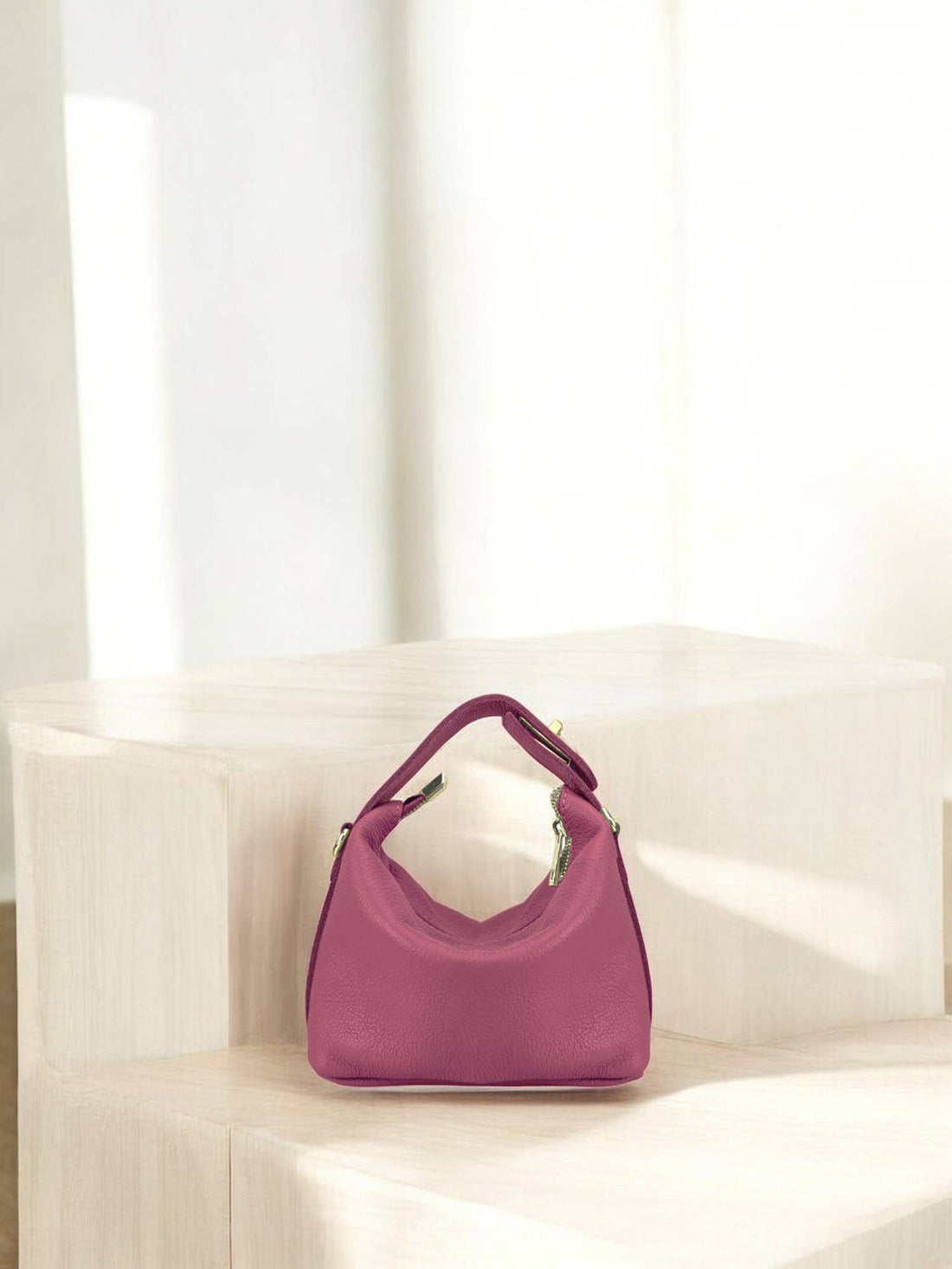 Mila | Handväska i skinn | Made in Italy