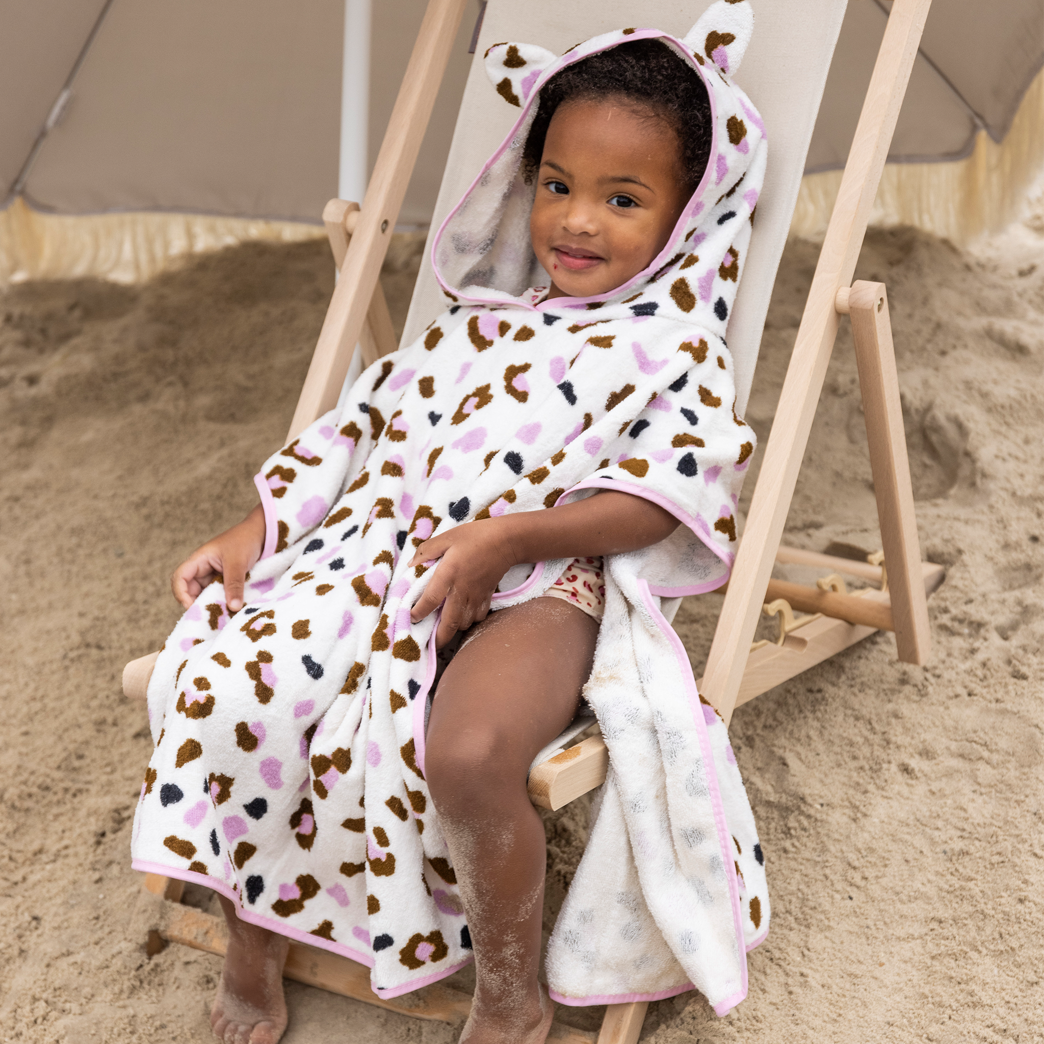 Swim Essentials Strandponcho in Offwhite Panther-Print 65 x 65 cm