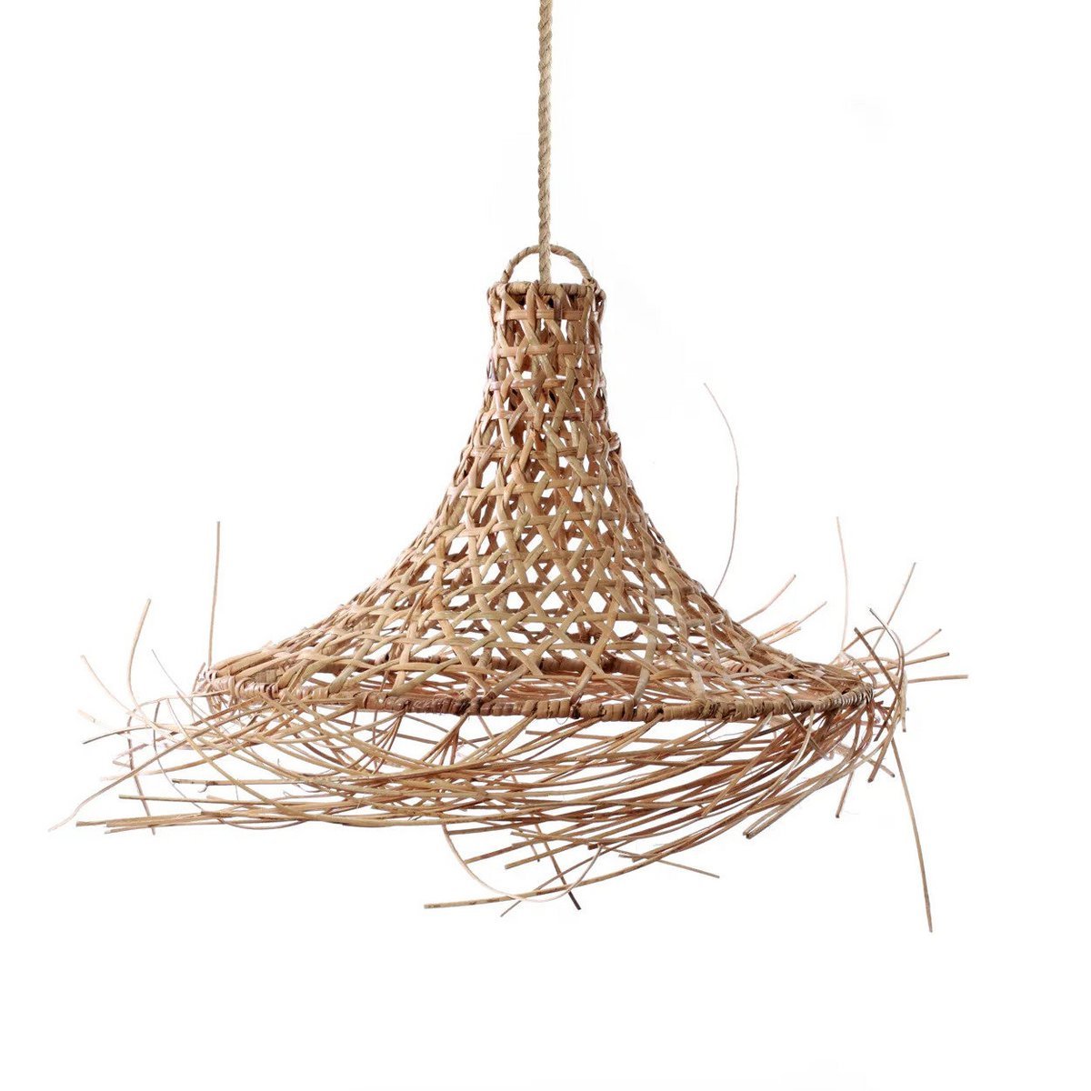 La Suspension Mykonos – lampe en rotin faite main aux tons naturels