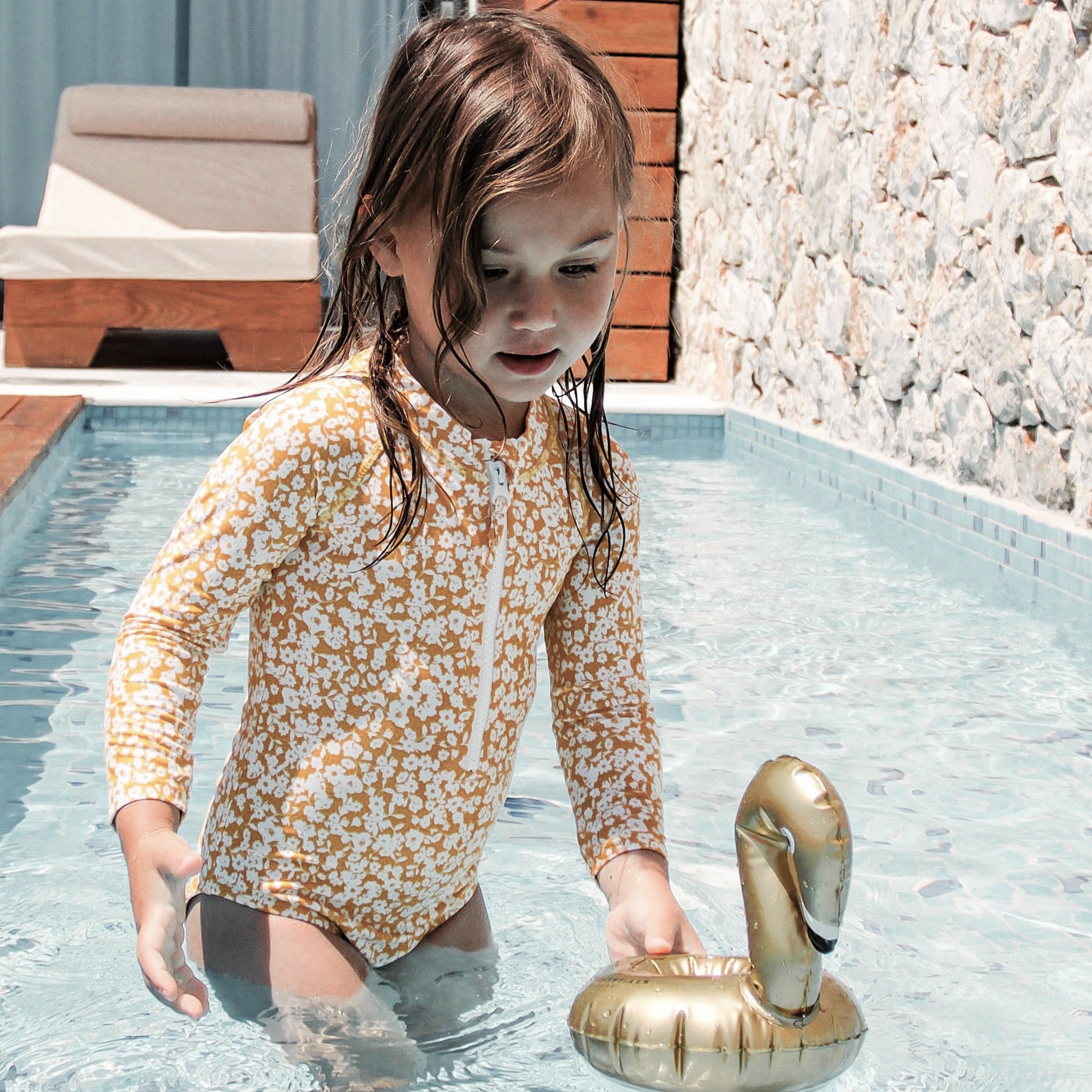 Aufblasbarer Getränkehalter für den Pool, Swim Essentials
