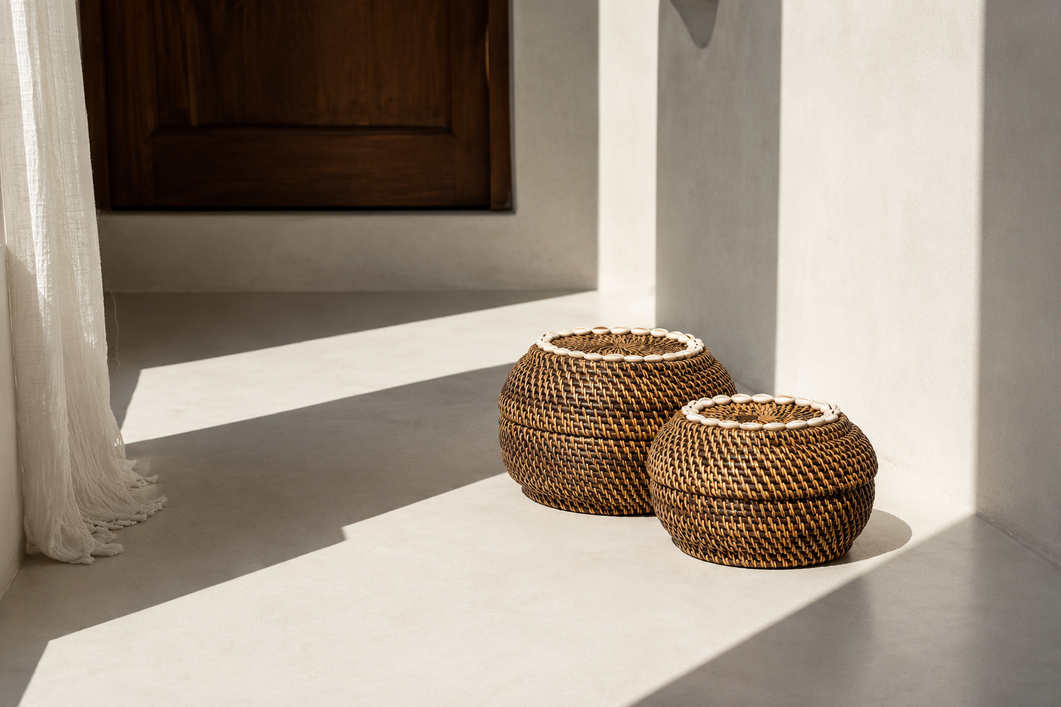 Rattan-Korb mit Deckel & Muscheln | Peek-a-Boo Medium