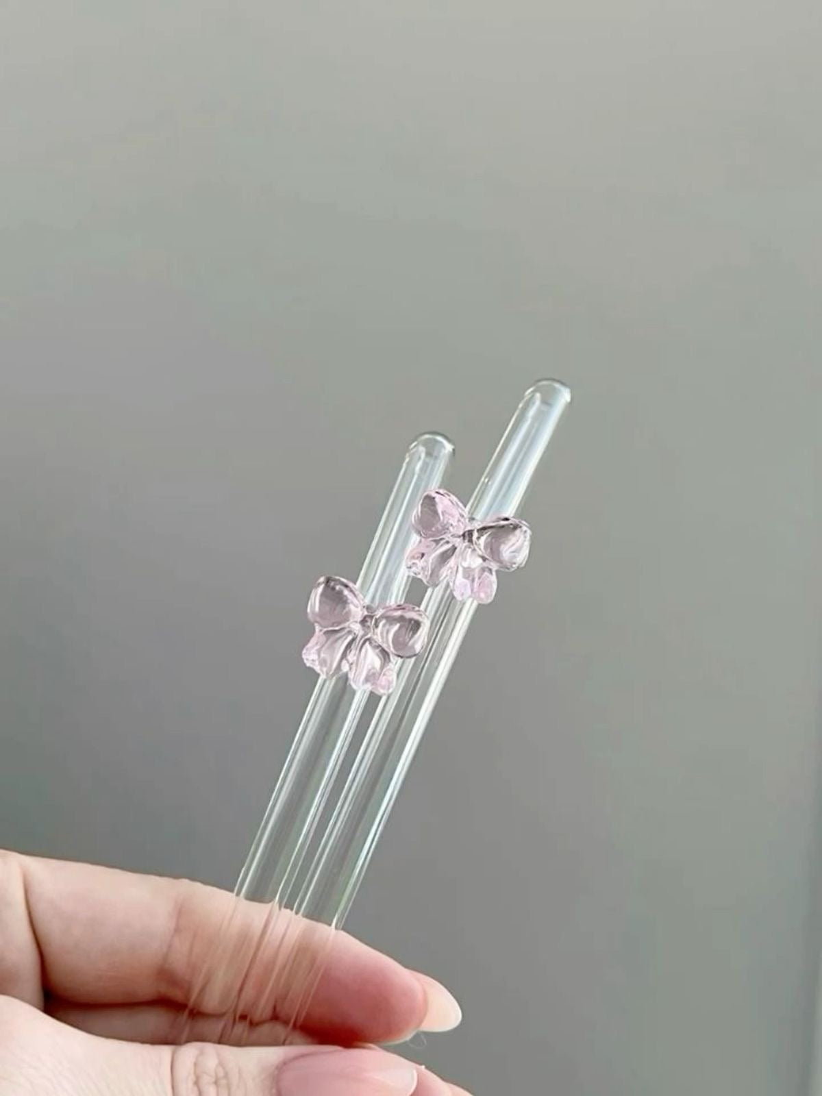 Sugrör i glas med rosa rosetter – 6-pack med rengöringsborste