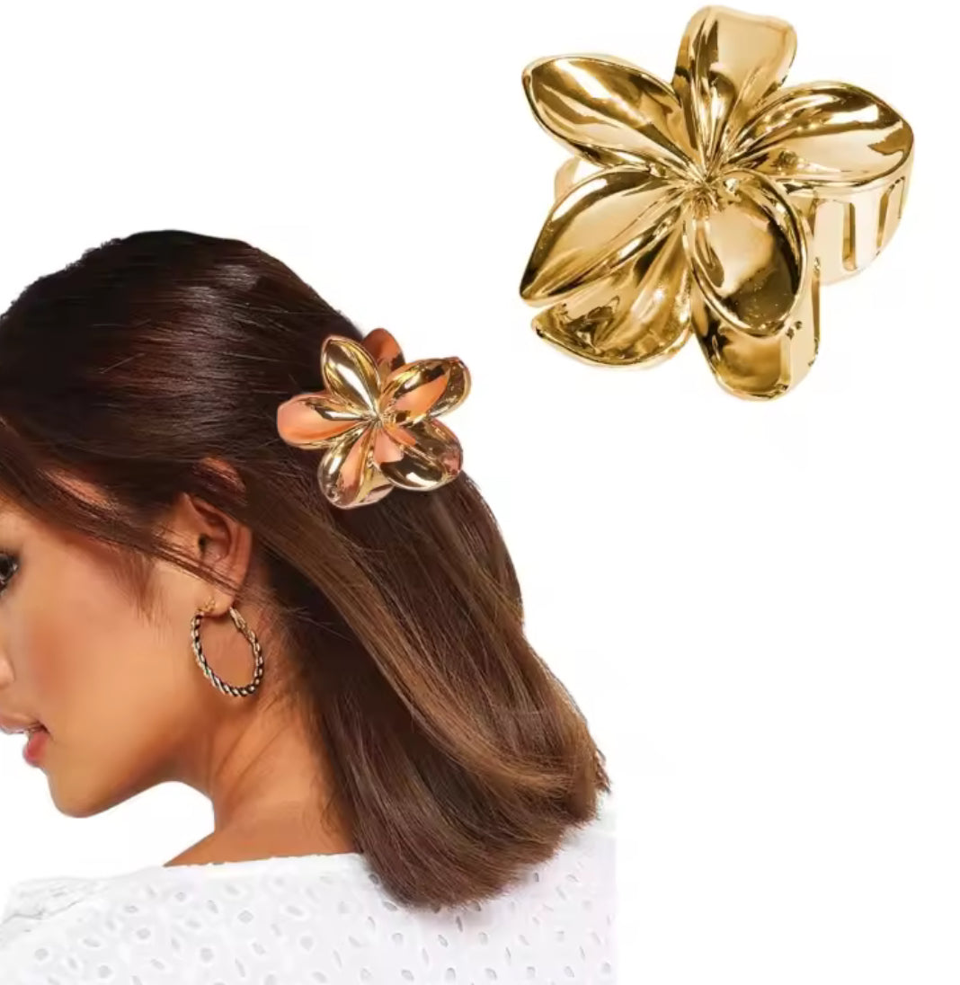 Statement Flower Clip