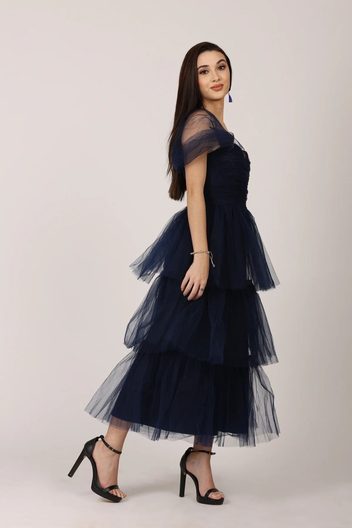 Lace & Beads – Sydney Midikleid aus Tüll in Marineblau