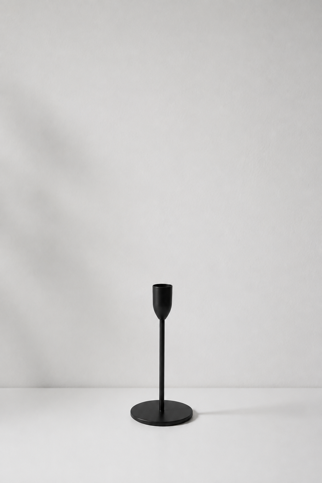 SIMPLE Candle Holder – Black