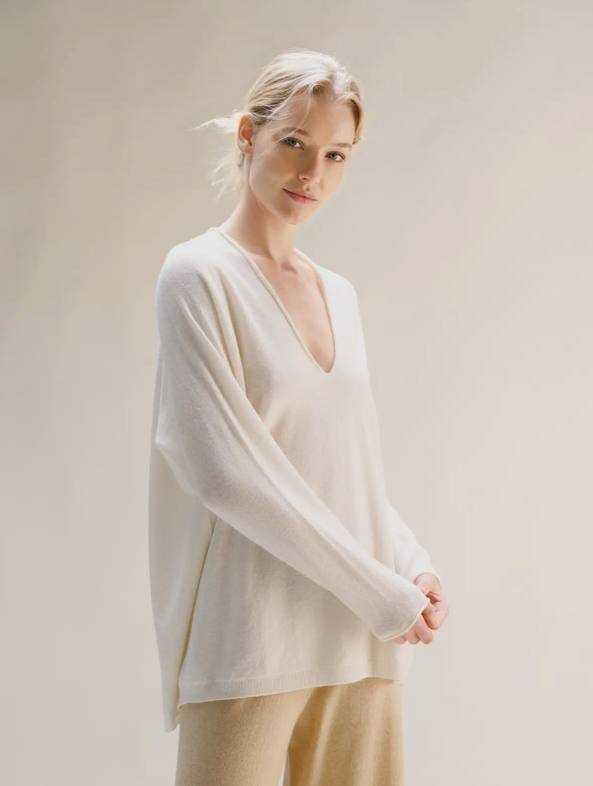 Kaschmir-Mischgewebe V-Ausschnitt Pullover, LÈMME