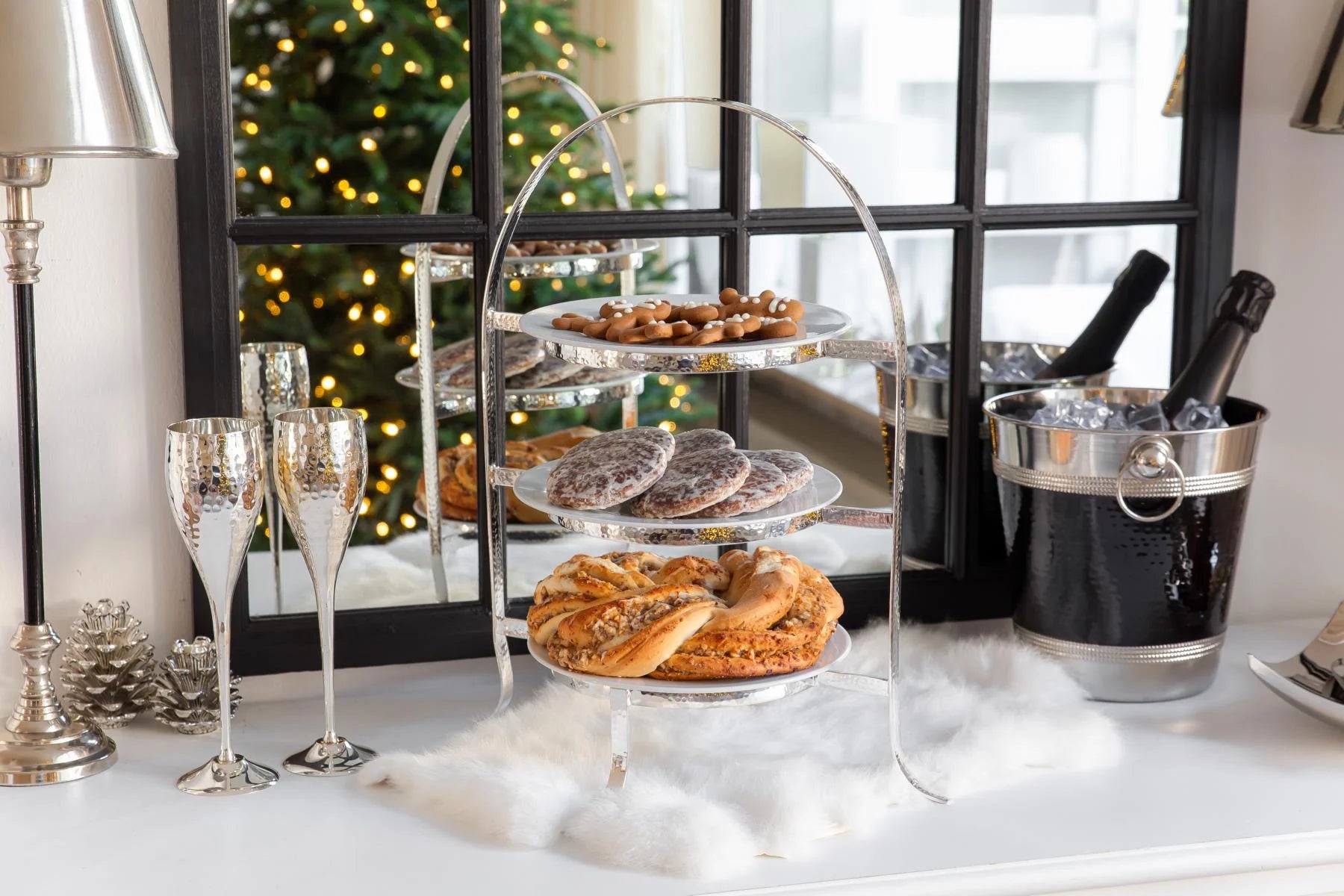 Ljusstake “Pinecone” – 9 cm / 6 cm (silverfinish) – EDZARD