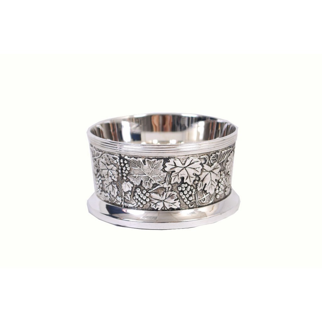 Vacker flaskhållare i antikfinish