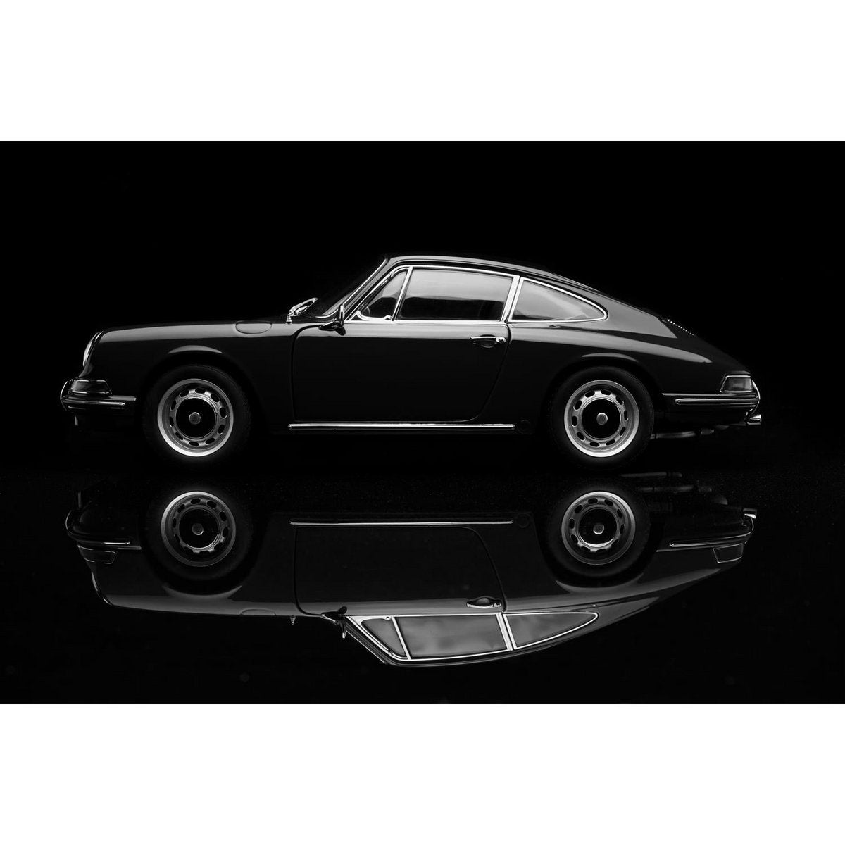 Acrylic Glass Art – Porsche 911 Black Reflection