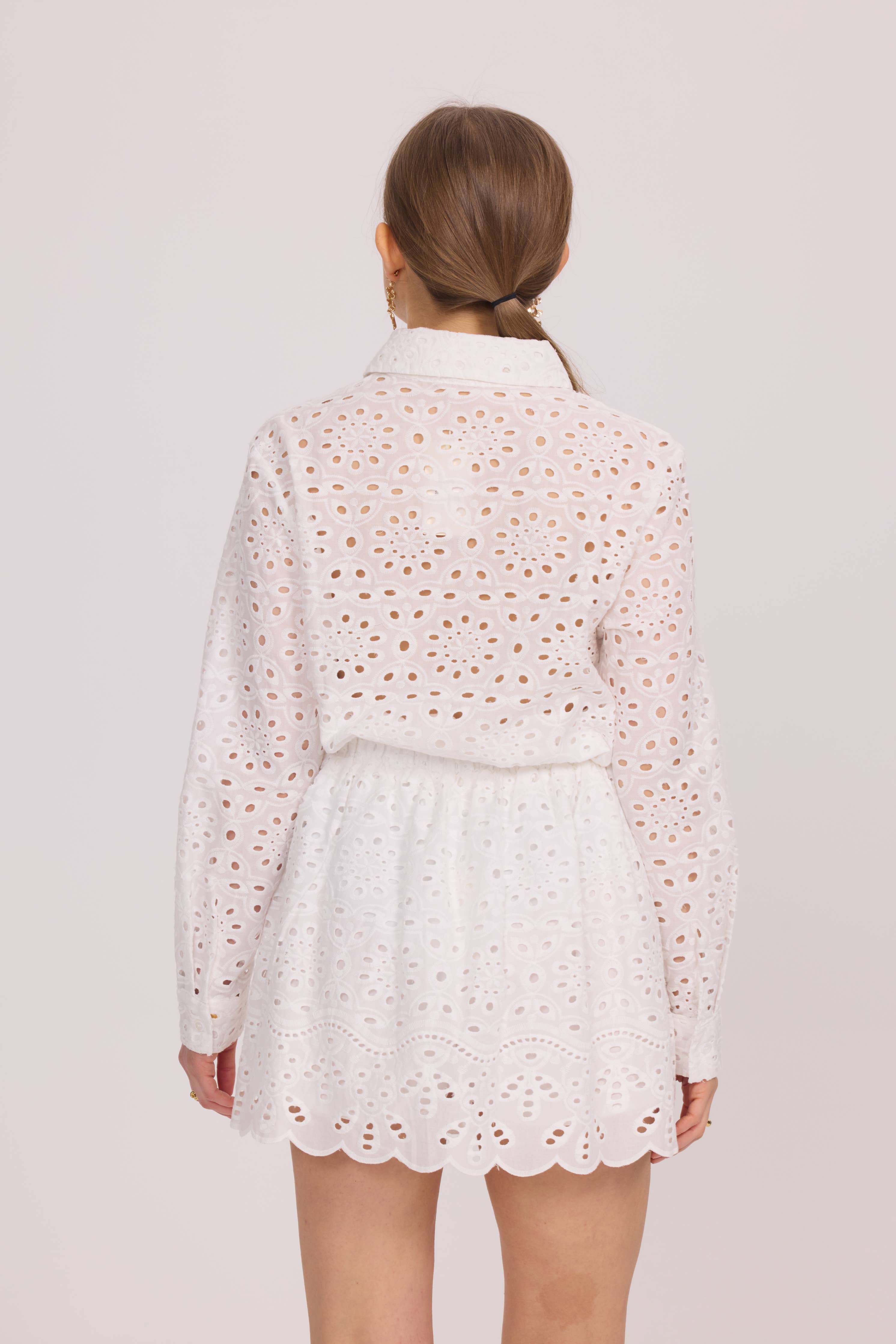 Bluse mit Stickereidetails
