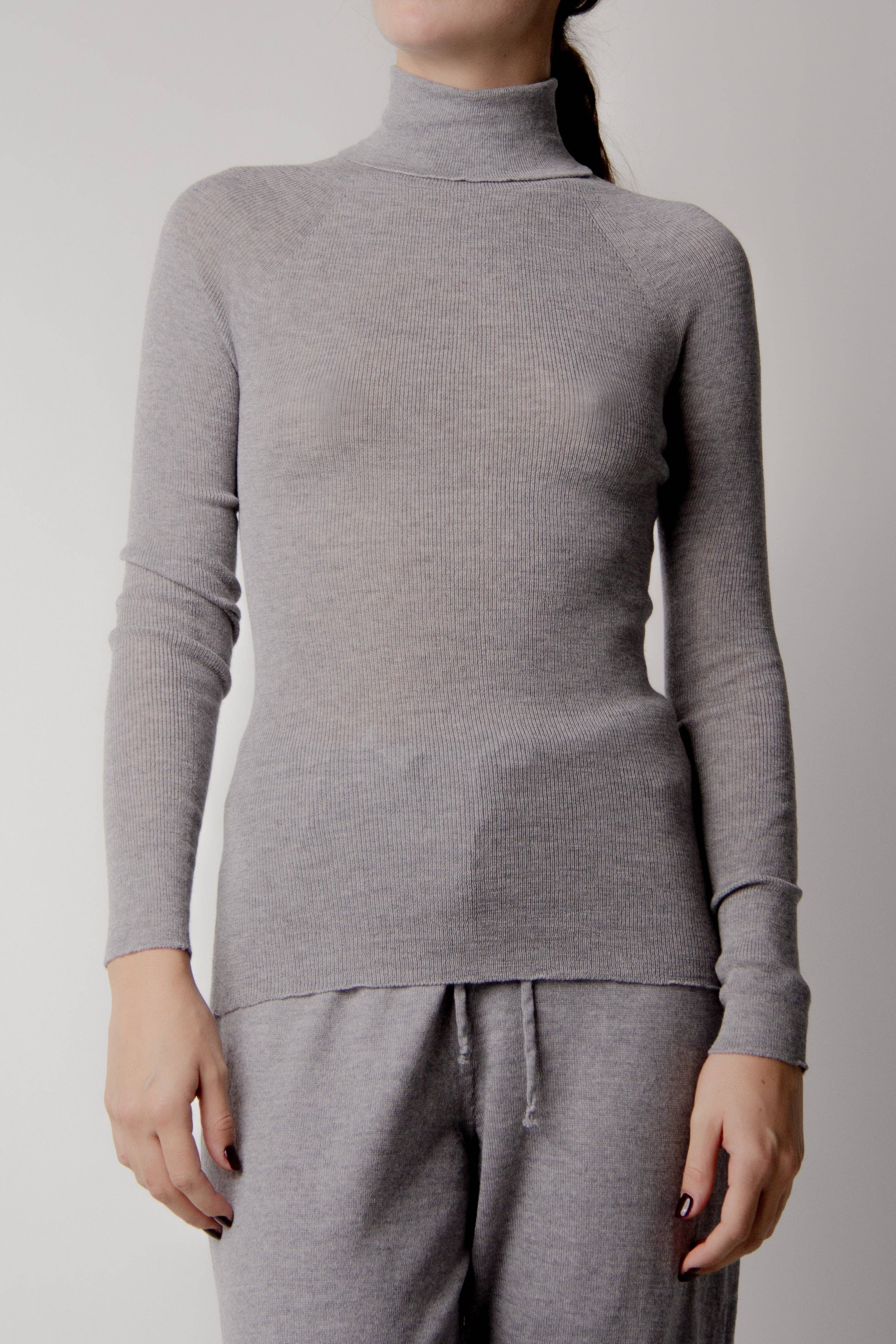 Rippstrick-Rollkragenpullover aus extrafeiner Merinowolle, LÈMME