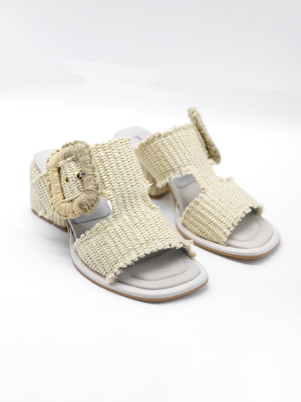 Slip-in heels in raffia with large buckle, Poesie Veneziane