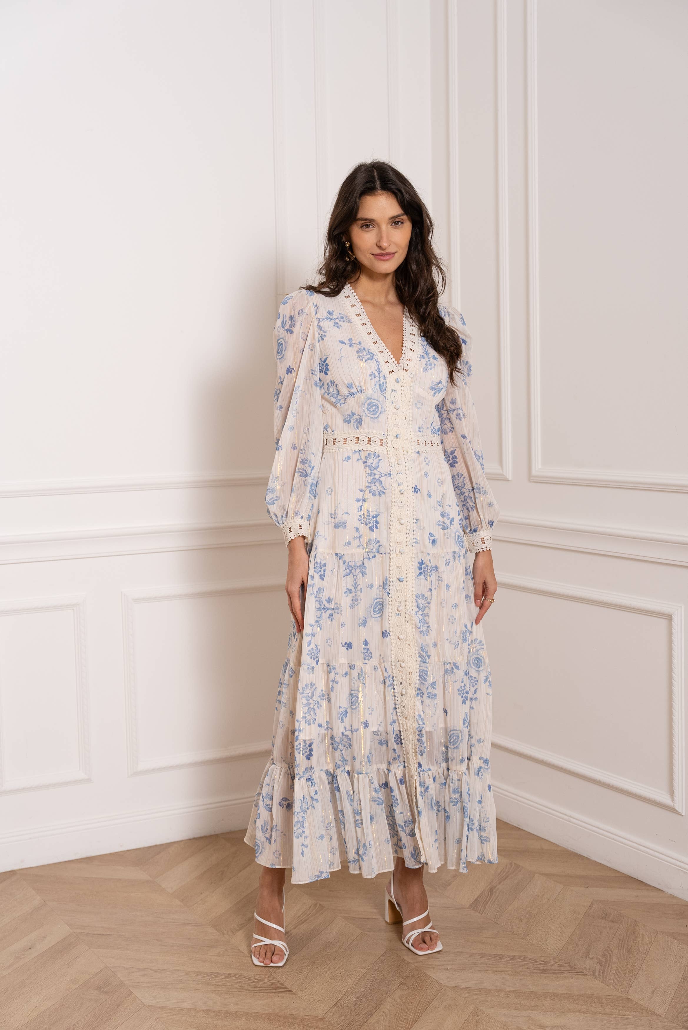 Robe longue en dentelle Avril – Floral