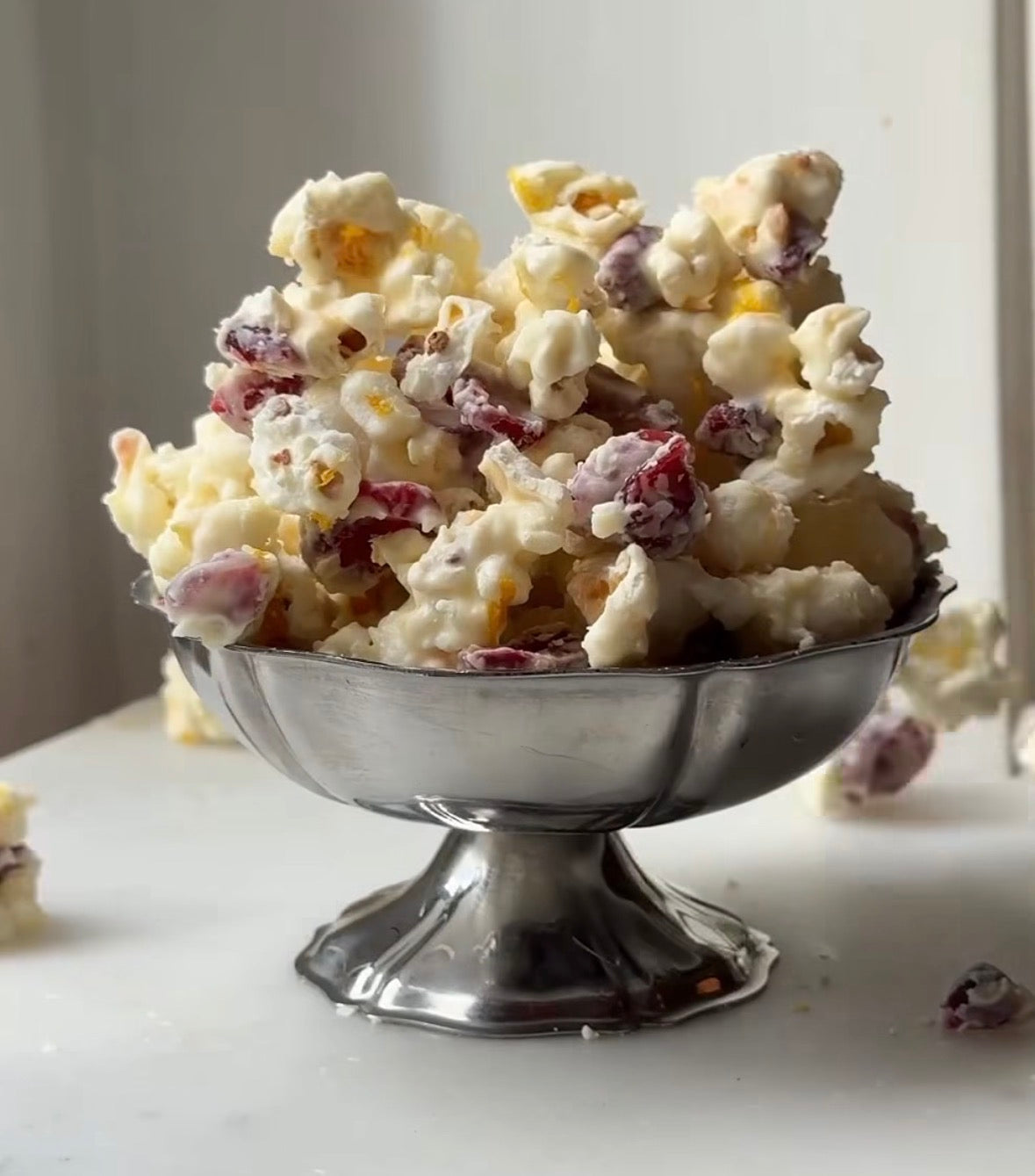 Januarisnacks: Popcorn med vitchoklad, tranbär och apelsinzest