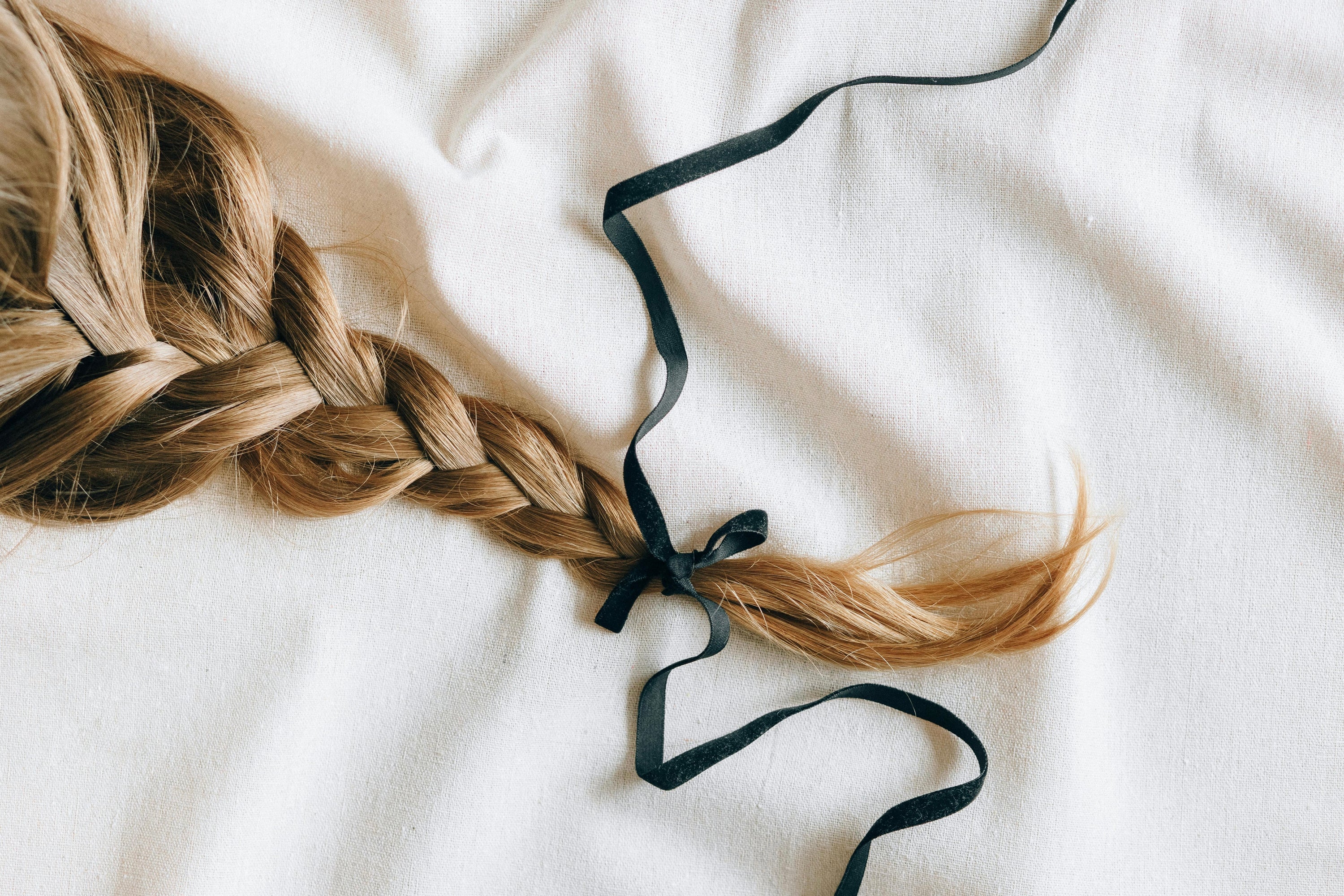 Från hårkatastrof till hårgudinna – så reparerade jag mitt hår (utan silikoner & build-up)