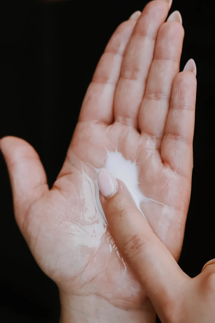 Illume – Nectar de peptides et de céramides pour un teint uniforme et éclatant | TAHNYC