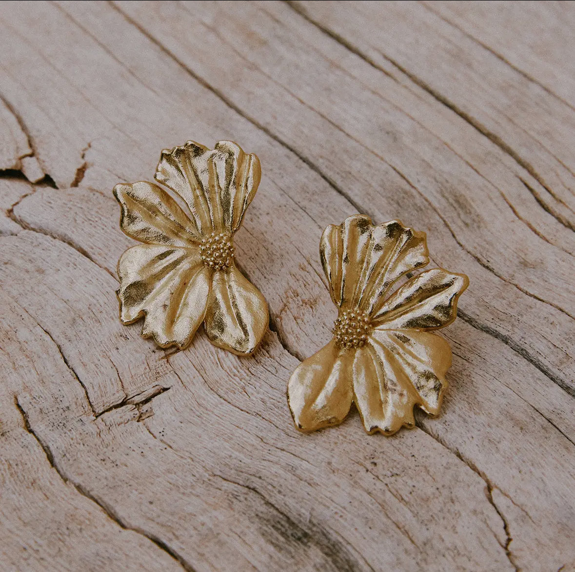 Monea Earrings | 18k Gold | Agape Studio Jewelry 