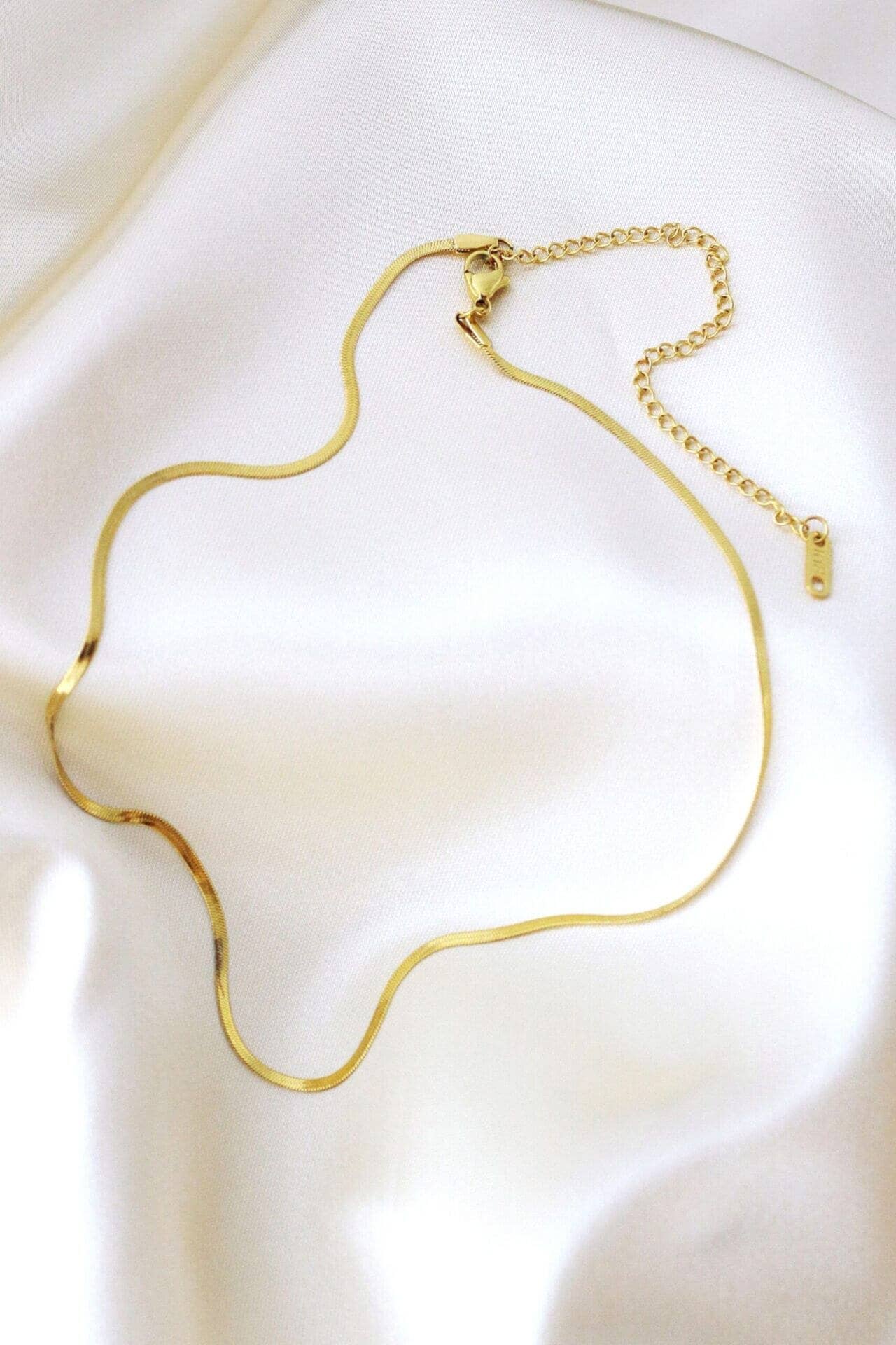 Flat Chain Choker | 18k Guldpläterad