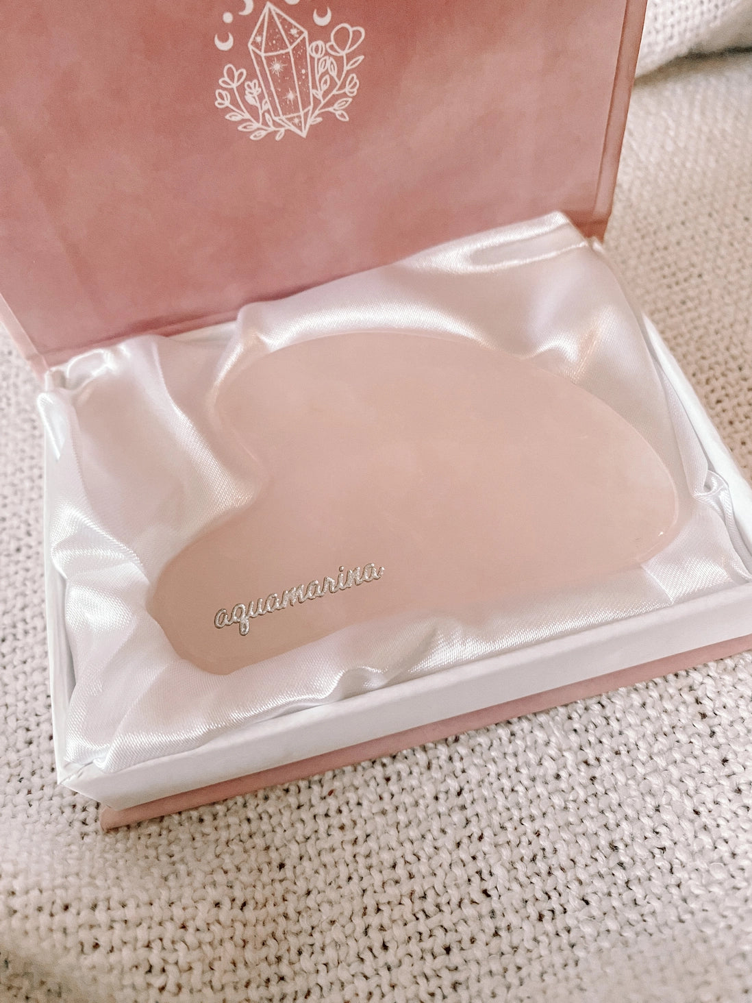 Gua Sha Massage Tool - Rose Quartz, Aquamarina Beauty 