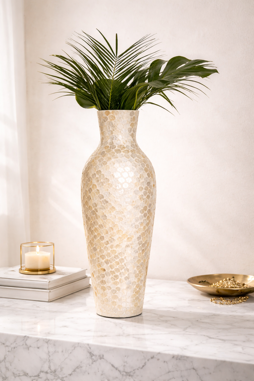 Pearly White Floor Vase – Mother of Pearl
