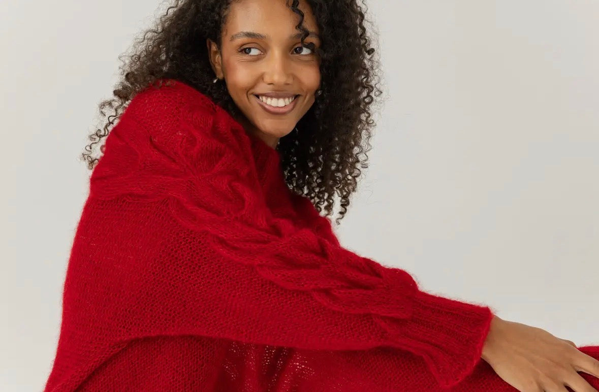 Jūra Luxury Silk-Mohair Sweater | Red