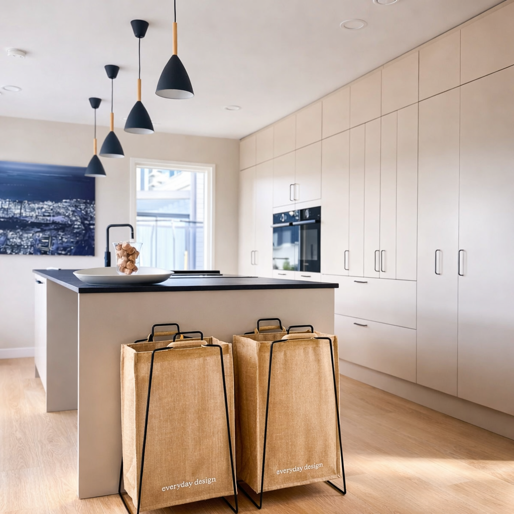 TURKU XL – Designställ för källsortering (svart)