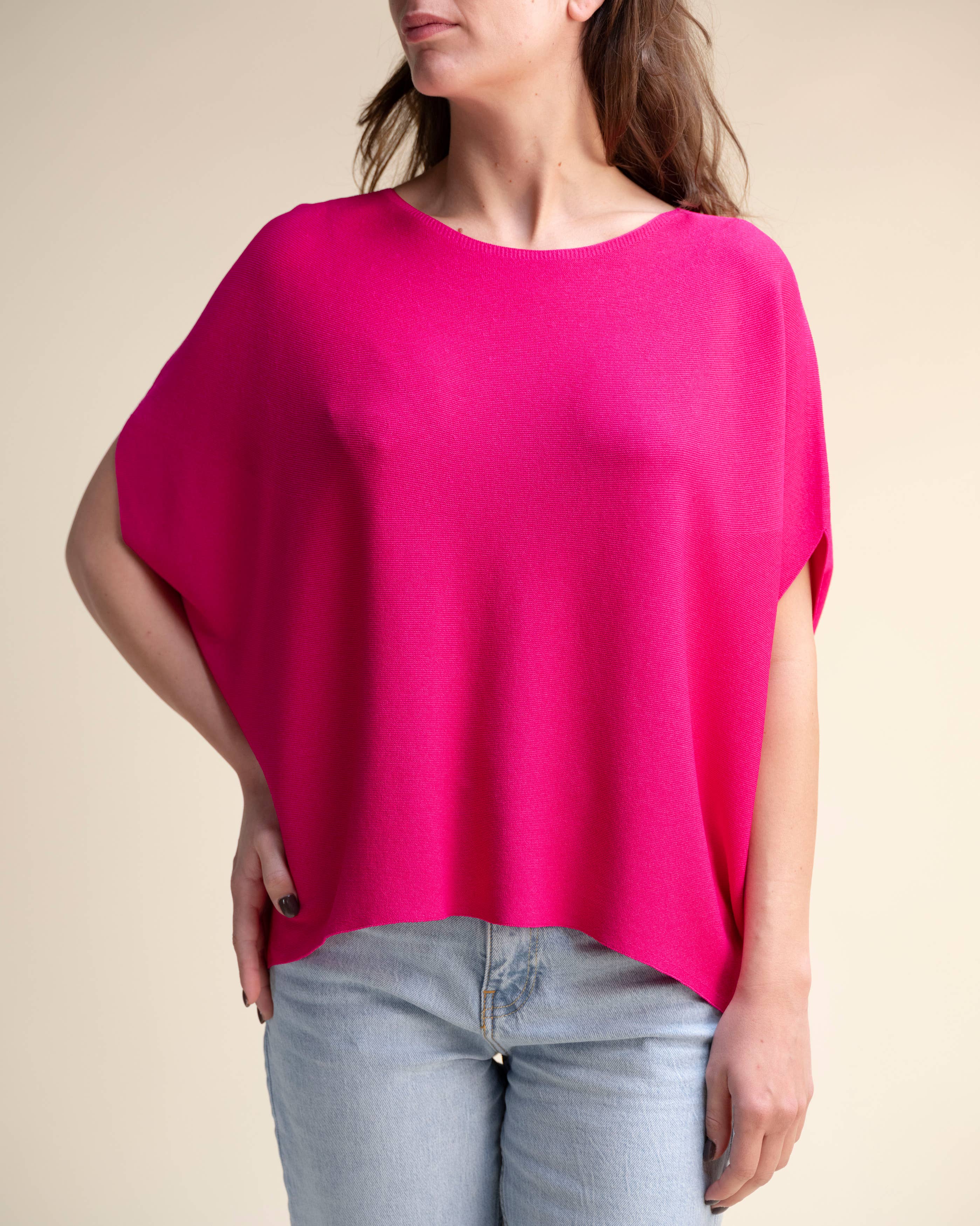 Kimono-inspirerad topp i mjuk 3D-stickad viskos | Lèmme