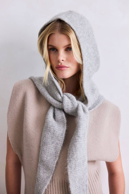 Alpaca Hooded Scarf i Blizzard Grey | Arctic Fox &amp; Co.