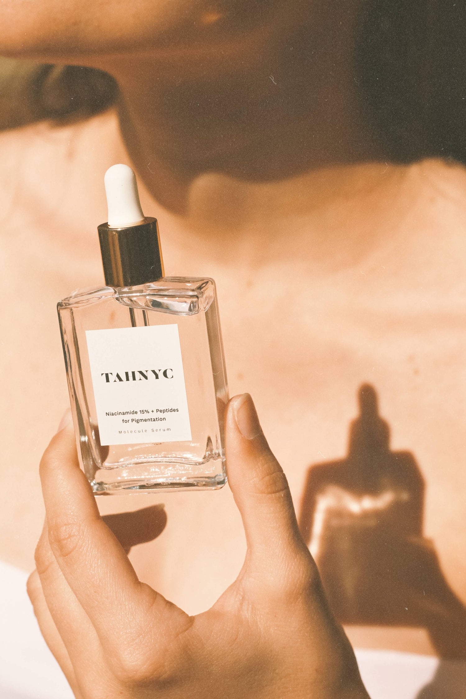 TAHNYC Niacinamide 15% + Peptides pour la Pigmentation