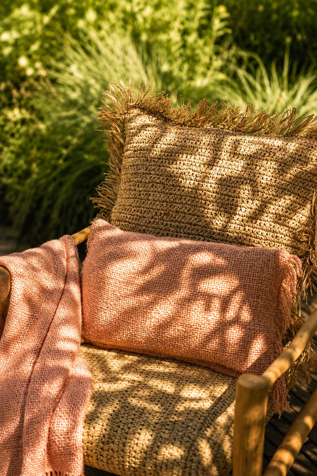 The Oh My Gee Cushion Cover - Salmon Pink - 30x50