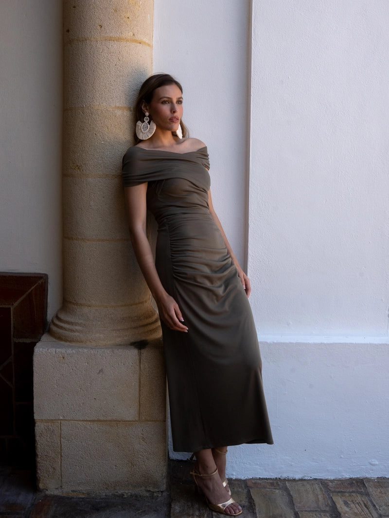 Adra Kleid, Cayro Damen