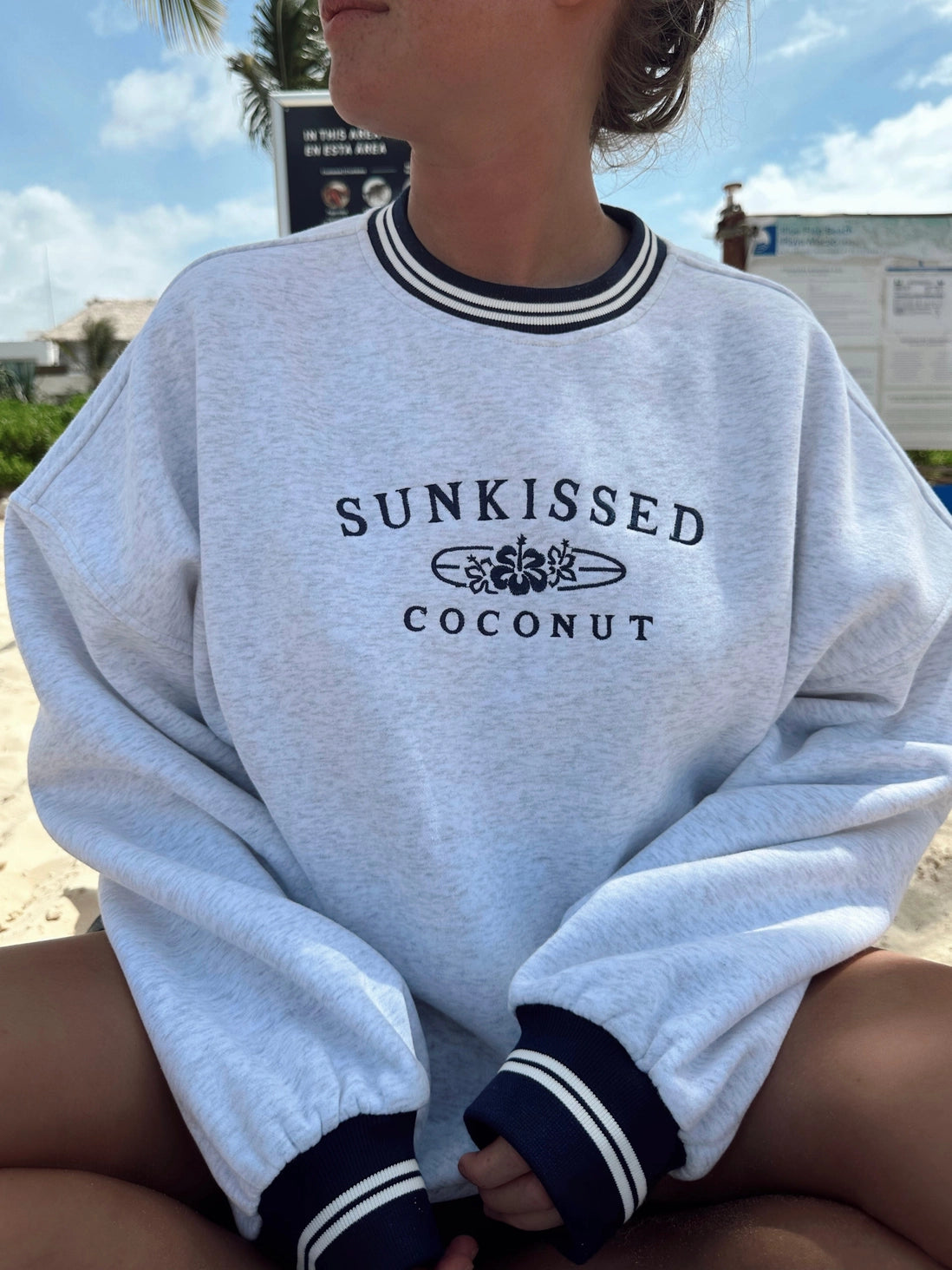 Preppy Crew Sweatshirt Pearl Grey, Sunkissed Coconut